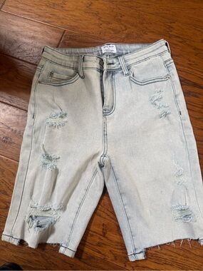 white birch Faded Light Blue Distressed Boyfriend Bermuda Jeans
